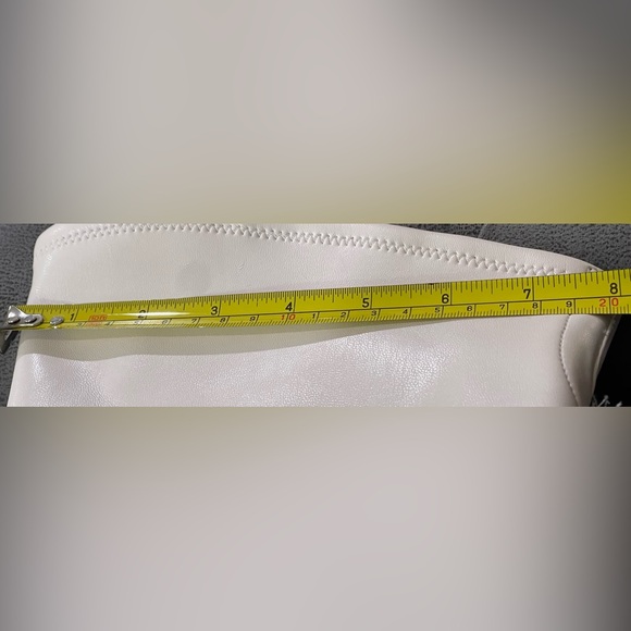 MARC FISHER
Meyana White
Faux Leather Over The Knee
Block Heel Boots Size 8 - Picture 12 of 16